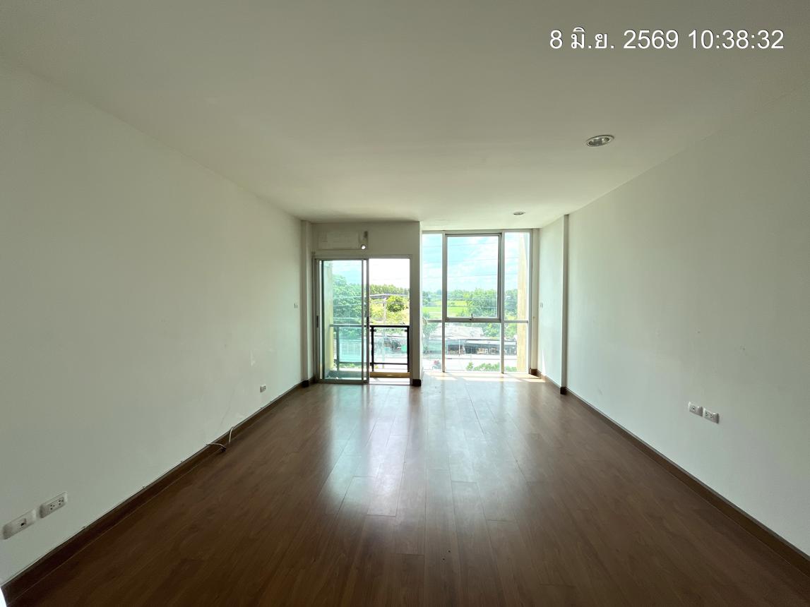picture SHOP HOUSE 22 Sq.w. Min Buri Bangkok for 6.9M - 29/37