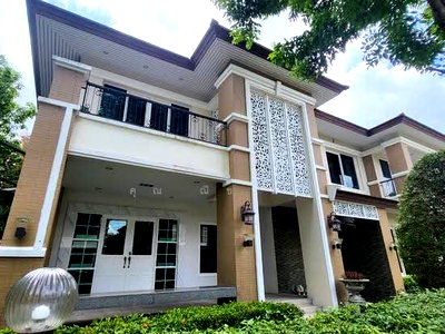 Houses for sale Bangkok : A nice detached house The Palazzo Sathorn-Kallaprapruk 5 beds 6 Baths