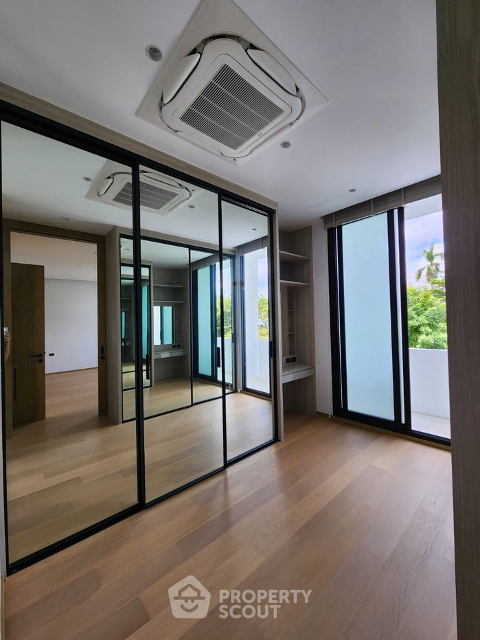 รูป วิลล่า 5-ห้องนอน ใกล้ ARL รามคำแหง (ID 2366598) - รูปที่ 13/27