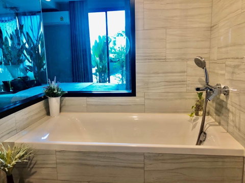 AA65202 | 1 ห้องนอน | 1 ห้องน้ำ | BTS Phrom Phong | 31 ตร.ม. | 15,000 บาท/เดือน | ชั้น 5 — the teak sukhumvit 39 Sukhumvit 39