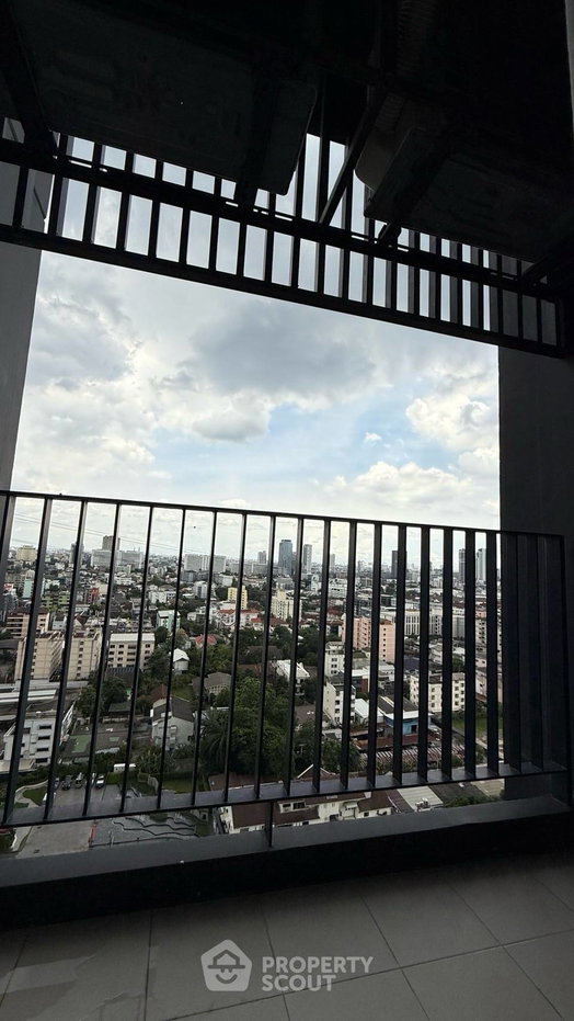 รูป ใกล้ BTS ห้าแยกลาดพร้าว เพียง 100 ม. | 1 ห้องนอน Life Ladprao Valley (ID 3195724) - รูปที่ 4/9