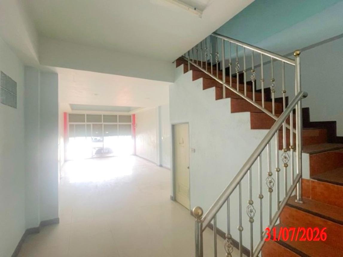 picture SHOP HOUSE 52.3 Sq.w. Ban Hong Lamphun for 2.8M - 26/45
