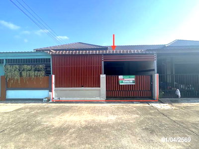 Townhouses for sale Eastern Seaboard Industrial Estate : TOWN HOUSE 23.6 Sq.w. Pluak Daeng Rayong for 1.5M