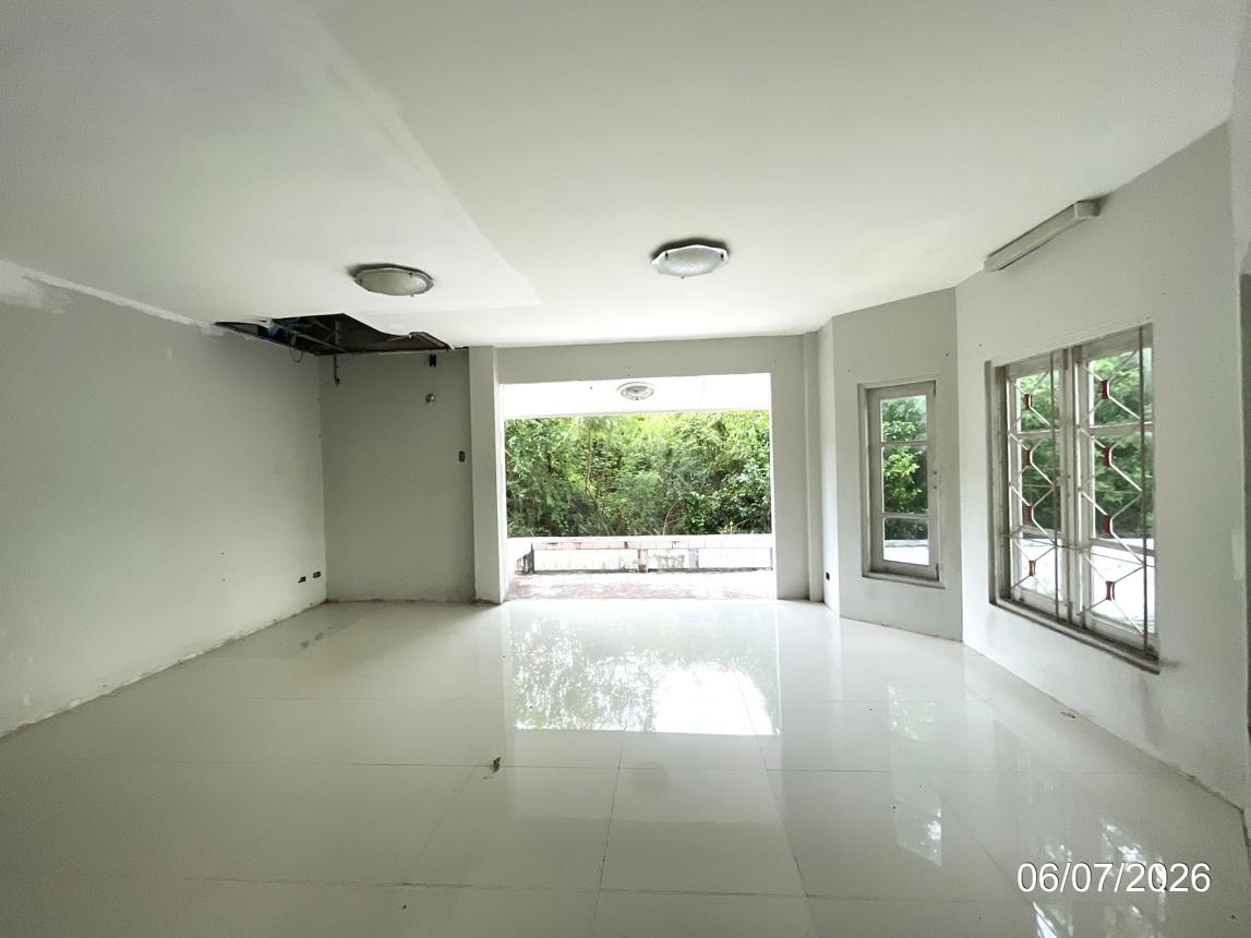 picture HOME 363 Sq.w. Khlong Sam Wa Bangkok for 8.5M - 21/35