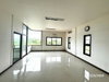 listing thumbnail image 38