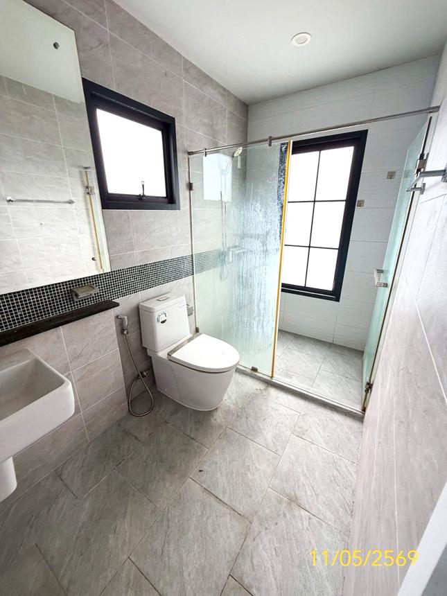 picture HOME 36.6 Sq.w. Khlong Sam Wa Bangkok for 3.6M - 29/39