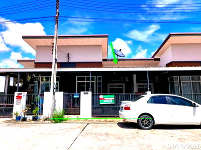 Townhouses for sale Eastern Seaboard Industrial Estate : TOWN HOUSE 21.4 Sq.w. Pluak Daeng Rayong for 1.5M