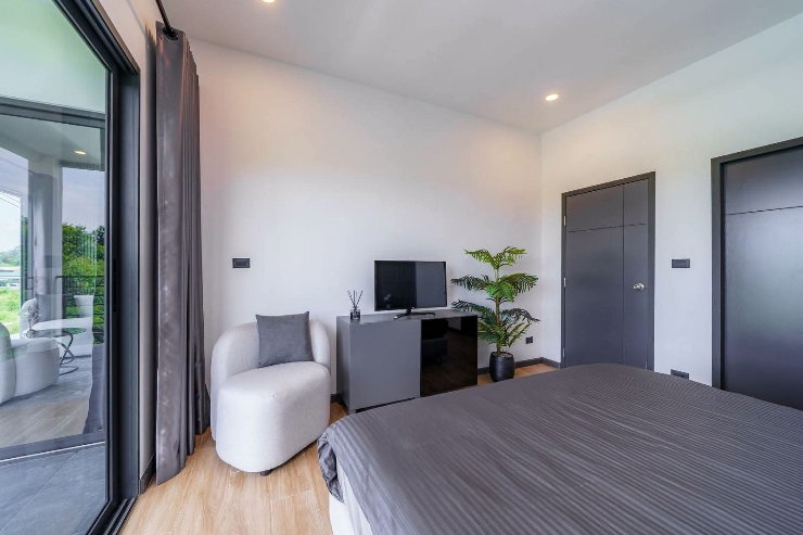 รูป ขายบ้านเดี่ยว 2 ชั้น 4 ห้องนอนพร้อมสระว่ายน้ำ มาบประชัน พัทยา
9,600,000.-
 - รูปที่ 29/37