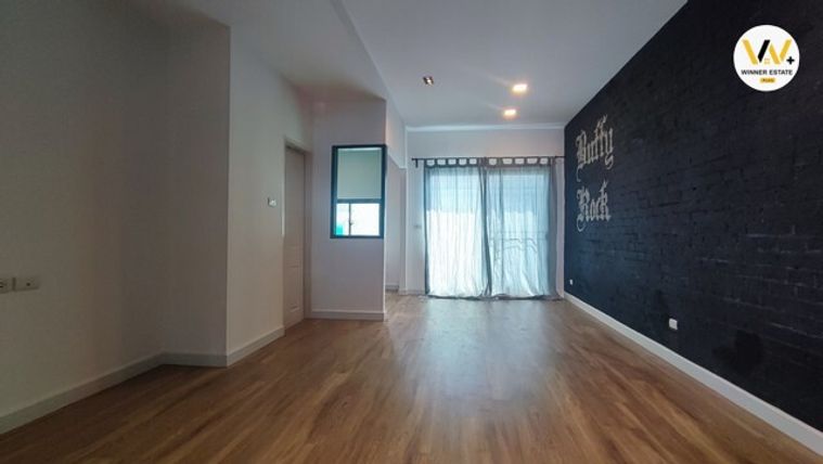 ขายทาวน์โฮม 3 ห้องนอน 120 ตร.ม. 18.8 ตร.ว. เดอะ เมทโทร พัฒนาการ - ศรีนครินทร์