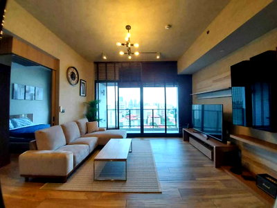คอนโดให้เช่า : คอนโดให้เช่า :  The Lofts Asoke (เดอะ ลอฟท์ อโศก) (Phetchaburi เพชรบุรี) MK-02 line @livingbkk