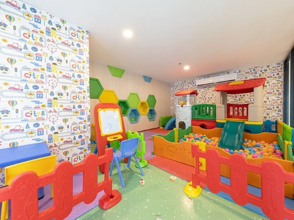 picture 1-Bedroom, 33 sqm Unit in Huihuang District – For  Sale - 18/19