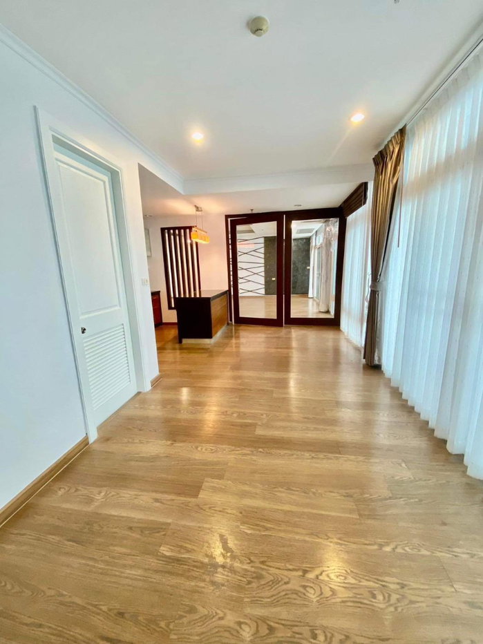 รูป Penthouse Luxury at Wattana Suite – Walk to NIST International! - รูปที่ 6/23