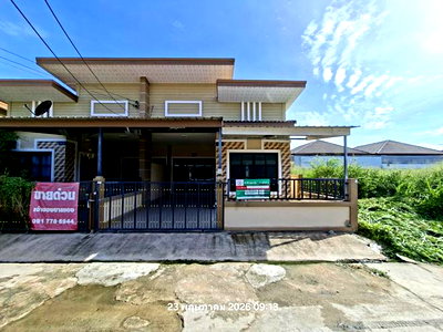 Townhouses for sale Eastern Seaboard Industrial Estate : TOWN HOUSE 26 Sq.w. Pluak Daeng Rayong for 1.2M