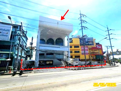 สำนักงาน วิทยาลัยสารพัดช่างสมุทรปราการ : อาคารที่ทำการสาขา 247.4 ตร.วา อาคารปิดทำการ สาขาพระสมุทรเจดีย์ พระสมุทรเจดีย์ สมุทรปราการ 62.1M