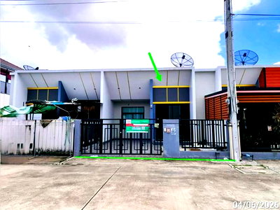 Townhouses for sale Eastern Seaboard Industrial Estate : TOWN HOUSE 24 Sq.w. Pluak Daeng Rayong for 1.2M