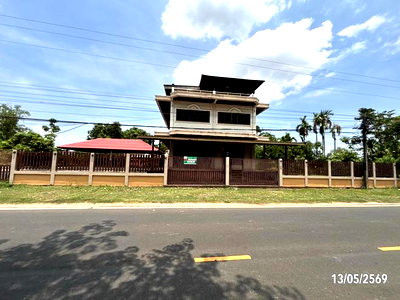 Houses for sale Det Udom Ubon Ratchathani : HOME 183 Sq.w. Det Udom Ubon Ratchathani for 3.1M