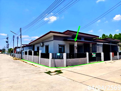 Townhouses for sale Eastern Seaboard Industrial Estate : TOWN HOUSE 31.4 Sq.w. Pluak Daeng Rayong for 1.4M