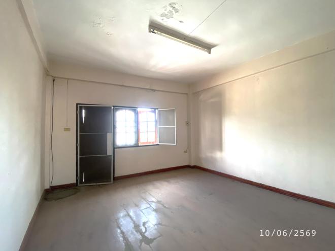 picture SHOP HOUSE 19 Sq.w. Ban Bung Chonburi for 1.8M - 16/39