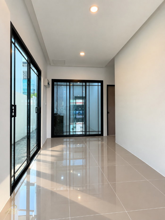 รูป บ้านแฝด2ชั้นสร้างใหม่4ห้องนอน บนทำเลถนนขวาง–วิชิต ตั้งอยู่ภายในโครงการ จอมทอง–มณีคราม ฟังก์ชั่นที่หาได้ยากในโซนเมือง - รูปที่ 19/21