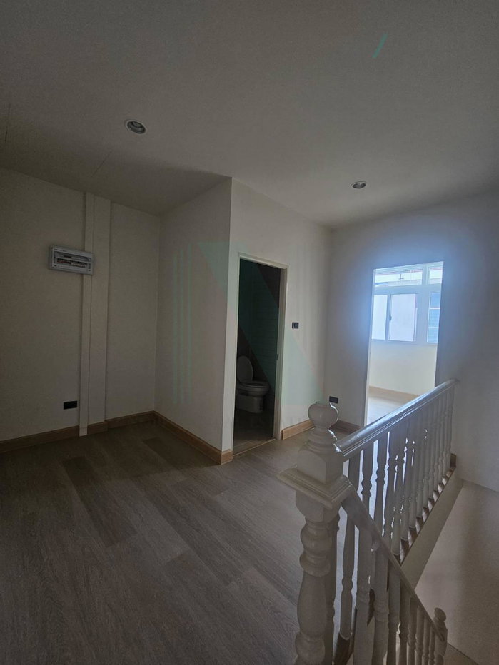 รูป ขายทาวน์เฮาส์ โครงการ บ้านอยู่เจริญ ลาดพร้าว 101 2 ชั้น 2 ห้องนอน 2 ห้องน้ำ - รูปที่ 7/8