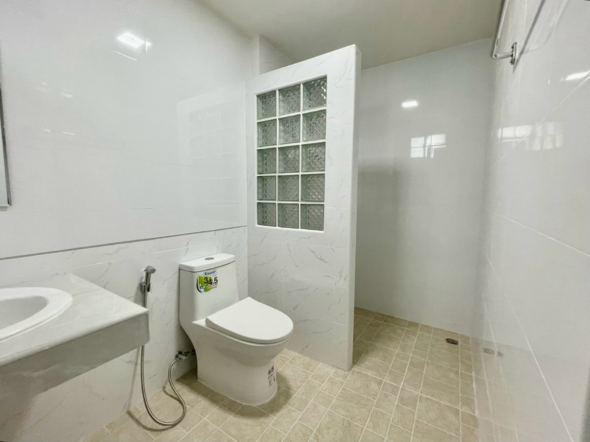 รูป ให้เช่าทาวน์เฮาส์ 2 ชั้น หมู่บ้านอมรพันธุ์ 12 พหลโยธิน 69/1 - รูปที่ 5/7