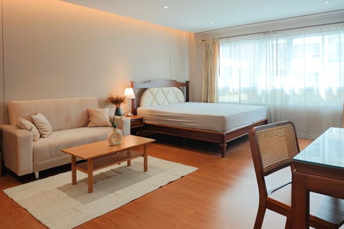 P-38772 ð Fully Furnished Studio For Rent! Lumpini Suite Sukhumvit 41 Size 41 sq.m. Line@easythaihome 085-592-2897
