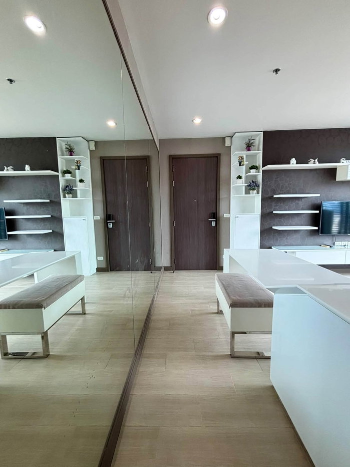 picture Pyne by Sansiri | Corner 1BR 46 SQ.M. | 0m to BTS Ratchathewi | 28K - 9/23