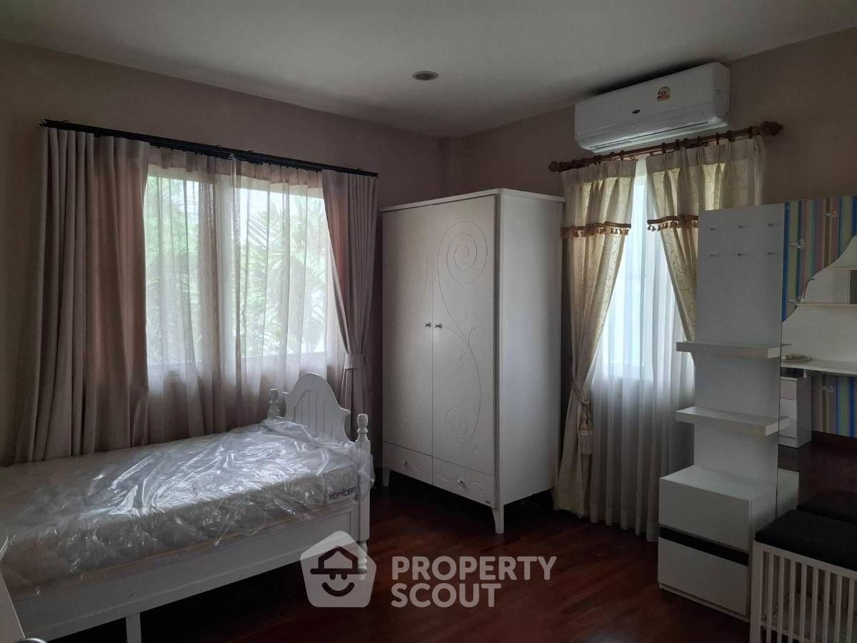 picture 3-BR House in Khlong Thanon (ID 3328707) - 7/16