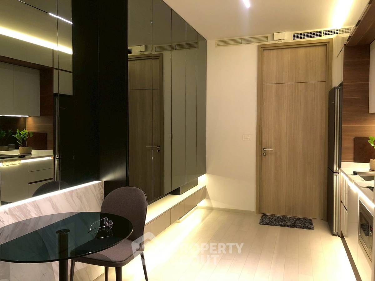 picture 1-BR Condo at Noble Ploenchit near BTS Phloen Chit (ID 2349670) - 4/5