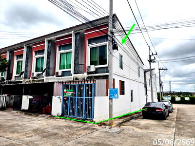 Townhouses for sale Eastern Seaboard Industrial Estate : TOWN HOUSE 16.5 Sq.w. Pluak Daeng Rayong for 1.3M