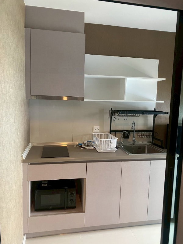 รูป ** RR023 ** For rent at Aspire Asoke Ratchada  Size 30.31 ตรม. ชั้น 7 ตึก B วิวไม่บล็อก  1 ห้องนอน 1 ห้องน้ำ  • Built-in Furniture  - รูปที่ 7/11