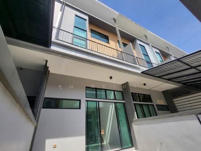 ขายทาวน์โฮม 3 ห้องนอน 175 ตร.ม. 21 ตร.ว. อีโค สเปซ เกษตร - นวมินทร์ 2