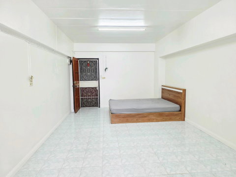 Code: 26KJ5064  for rent Tipthanee 🔥🔥 Line ID: @kjcondo (with @)🔥🔥