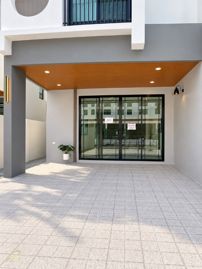 รูป บ้านแฝด2ชั้นสร้างใหม่4ห้องนอน บนทำเลถนนขวาง–วิชิต ตั้งอยู่ภายในโครงการ จอมทอง–มณีคราม ฟังก์ชั่นที่หาได้ยากในโซนเมือง - รูปที่ 6/21