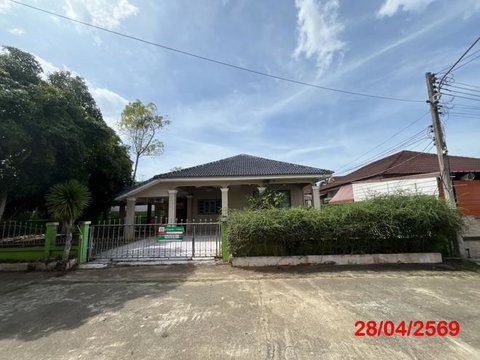 บ้านเดี่ยว 130.3 ตร.วา เมืองสุราษฎร์ธานี สุราษฎร์ธานี 3.2M