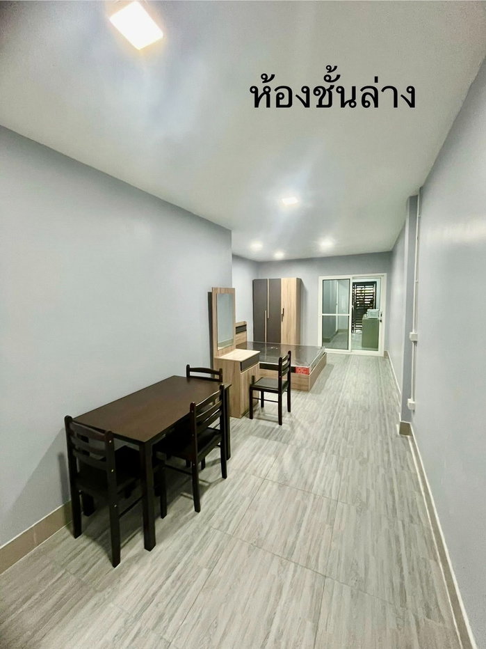 รูป ขายทาวน์เฮาส์รีโนเวทใหม่ พร้อมผู้เช่า - รูปที่ 1/19