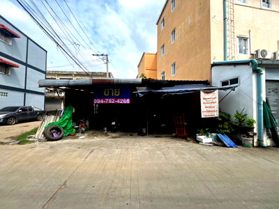ขายที่ดิน : ขาย ที่ดิน เปล่า ซอยเพชรเกษม 63-69 แปลงมุม 47.9 ตรว เข้าออกได้ 2ทาง
