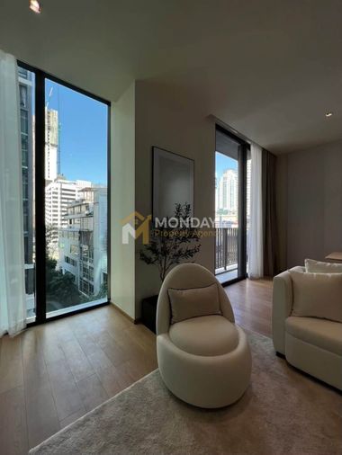 2-bed condo for rent, 90 sqm, 28 Chidlom