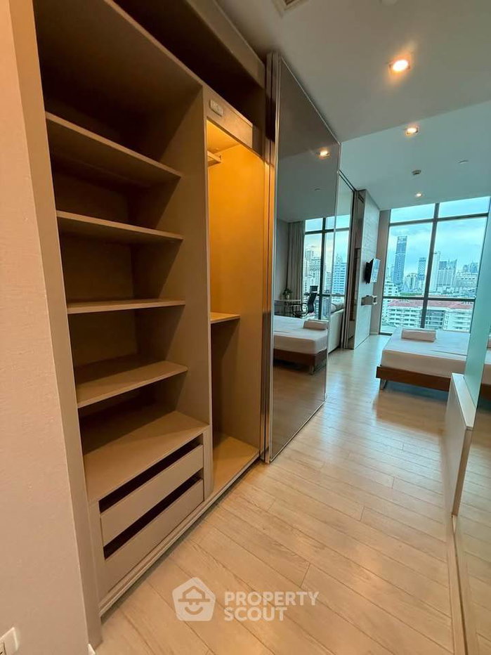 picture 55 Sqm 1-BR At The Room Sukhumvit 21 By MRT Sukhumvit (ID 3326958) - 6/9