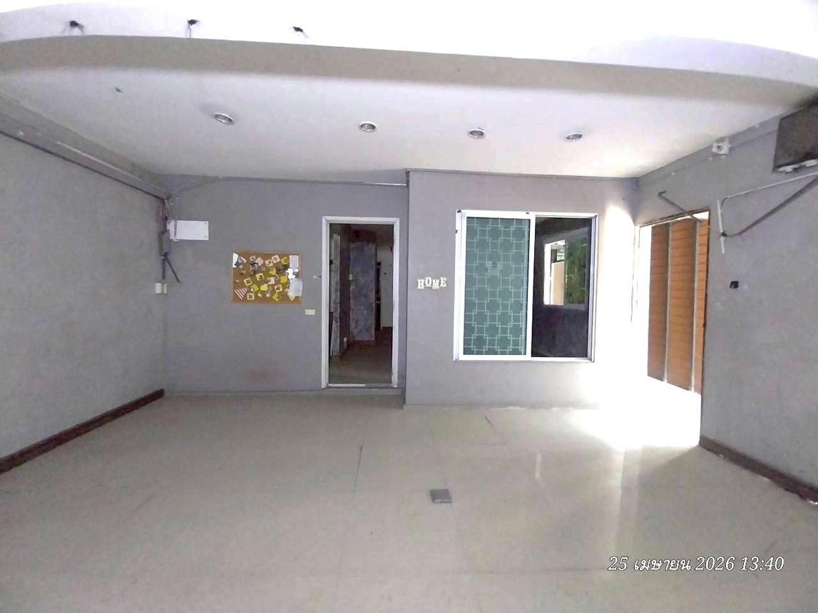 picture TOWN HOUSE 37.5 Sq.w. Khlong Sam Wa Bangkok for 3.3M - 24/37