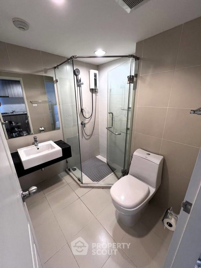 picture Great Value 1-BR At Belle Grand Rama 9 Near MRT Phra Ram 9 (ID 3088871) - 3/5