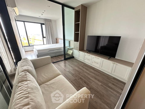 1-BR Condo at Life Ladprao Valley near BTS Ha Yaek Lat Phrao (ID 1995168)