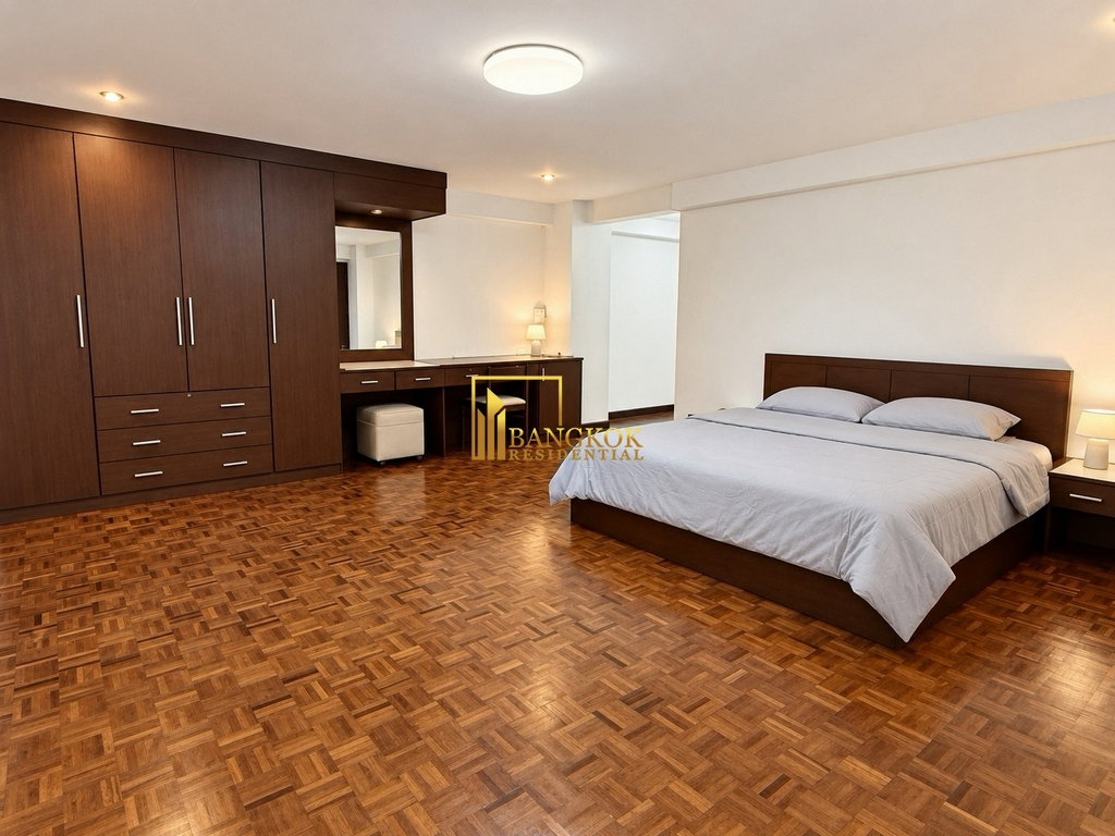 รูป Renovated 2 Bedroom Apartment For Rent in Thonglor Area - BR21477AP - รูปที่ 8/17