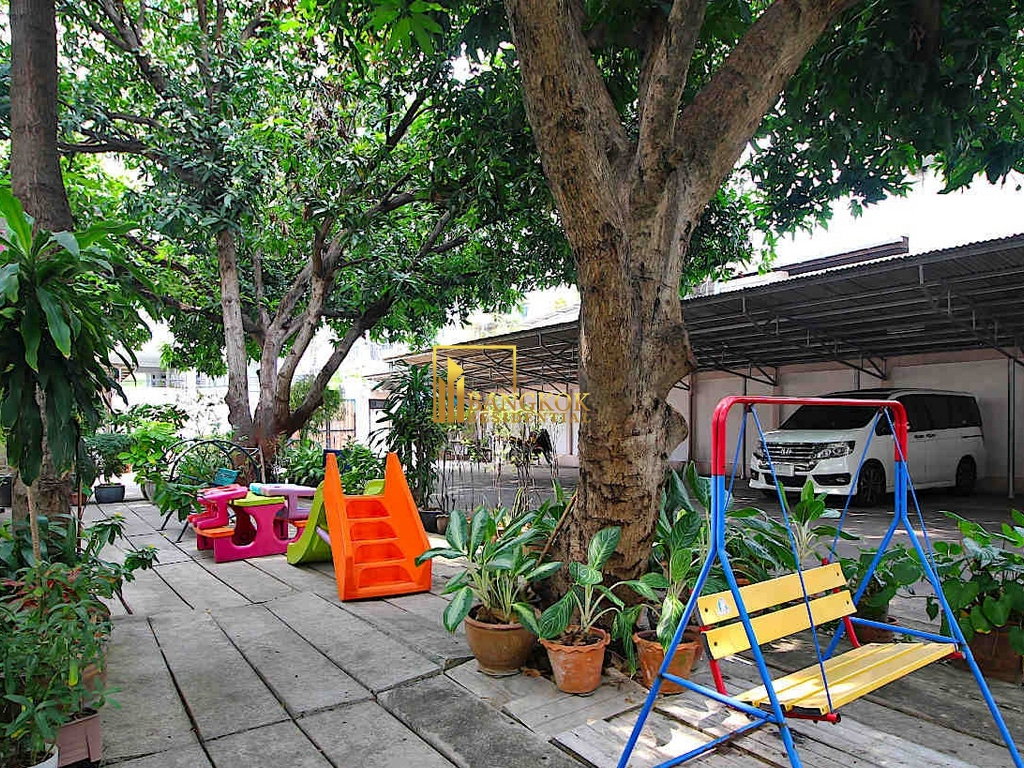 รูป Renovated 2 Bedroom Apartment For Rent in Thonglor Area - BR21477AP - รูปที่ 15/17