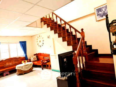 ทาวน์โฮม นนทบุรี : ทาวน์เฮ้าส์ 3-ห้องนอน ใน บางเลน (ID 3327634)