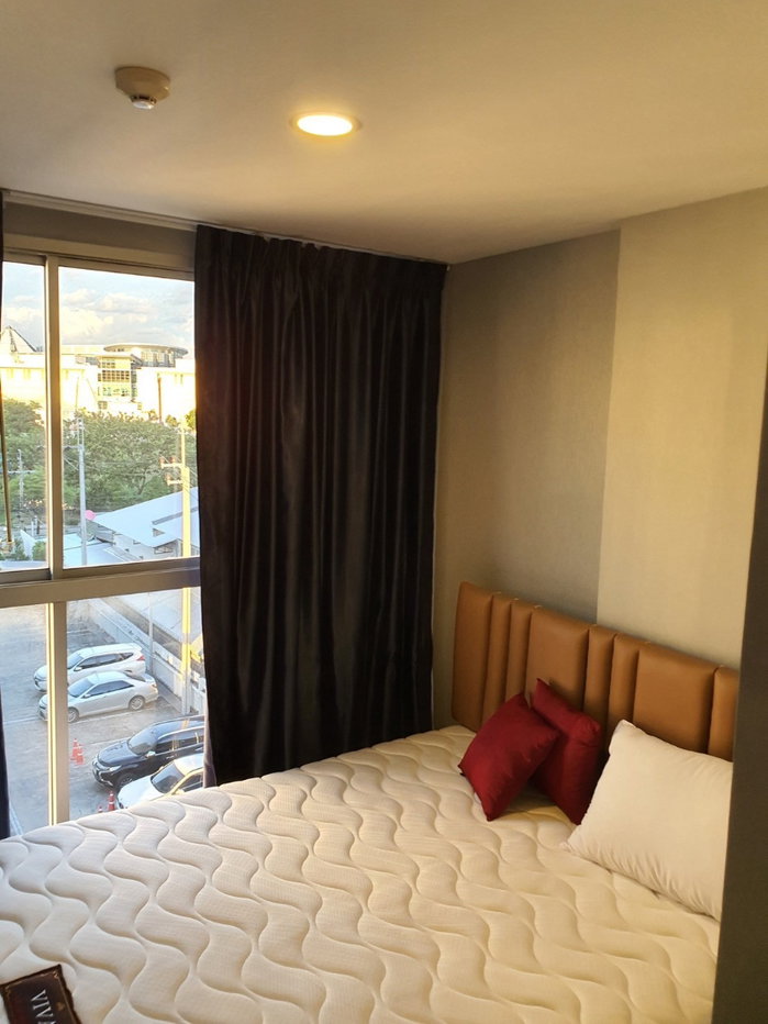 picture J Condo                  Rama 2 - 4/10