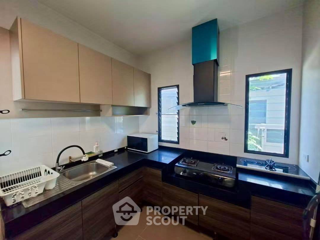 รูป บ้าน 4-ห้องนอน ที่ มัณฑนา บางนา กม.7 ใน บางแก้ว (ID 3327958) - รูปที่ 9/12