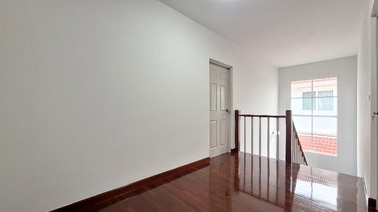 รูป ขายบ้านโครงการวรารมย์เจริญเมือง (เชียงใหม่-สันกำแพง) เนื้อที่ 81 ตร.ว 3 นอน 1 ห้องทำงาน 5 น้ำ 2 จอด ราคา 4.99 ล้านบาท (ฟรีค่าใช้จ่าย) - รูปที่ 28/38