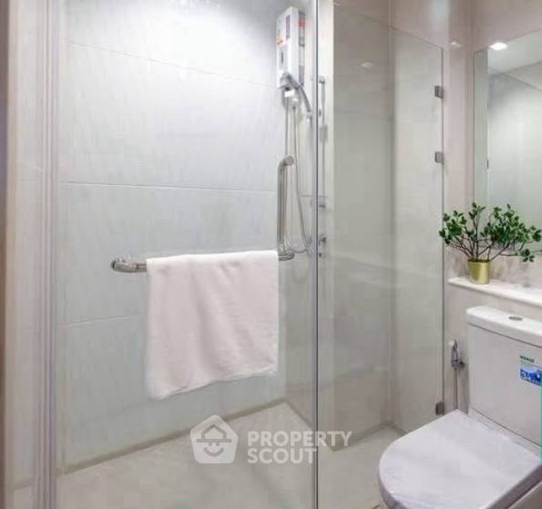 picture 1-BR Condo At Life One Wireless Near BTS Phloen Chit (ID 3319667) - 2/4