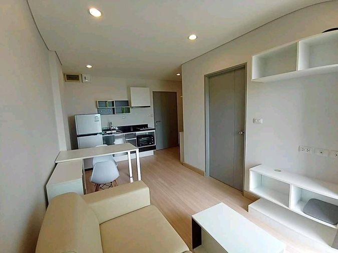 ขายคอนโด 1 ห้องนอน 33 ตร.ม. เซอราโน่ คอนโดมิเนียม พระราม 2